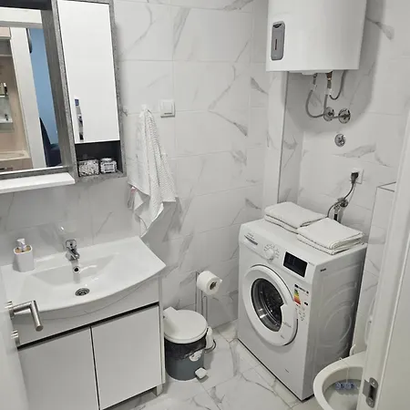 Apartment Miss Lux Mladenovac