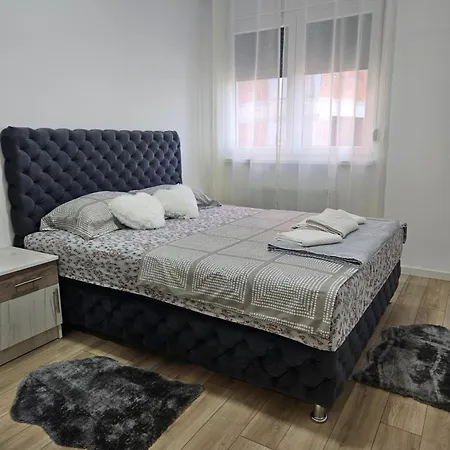 Miss Lux * Mladenovac (Belgrade)